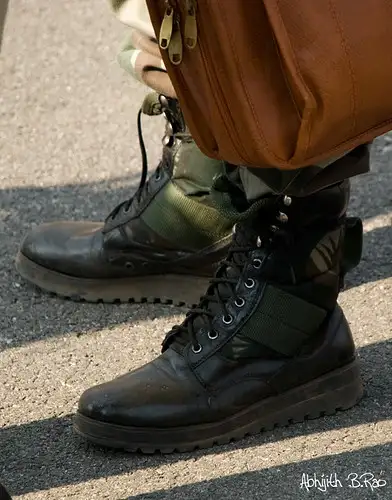 Army Stiefel Robust